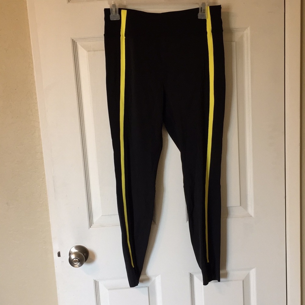 - ZYIA Ative women leggings High Rise size 8-10 new